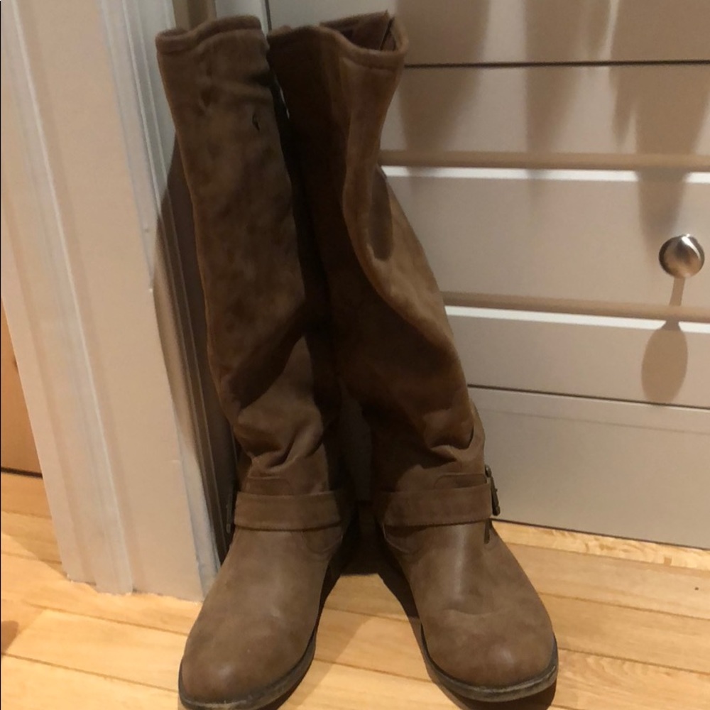 Steve Madden boots